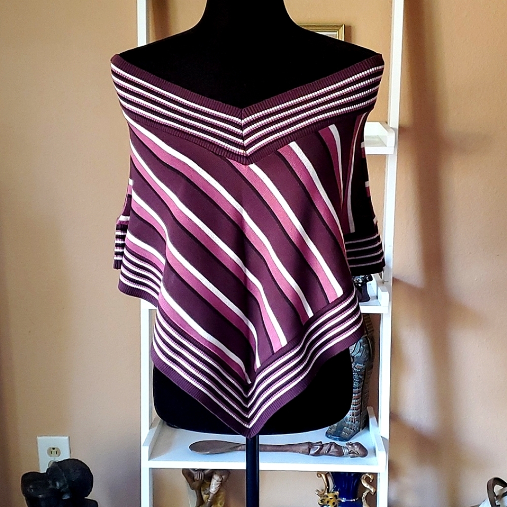🌻 Versatile Shawl..One Size